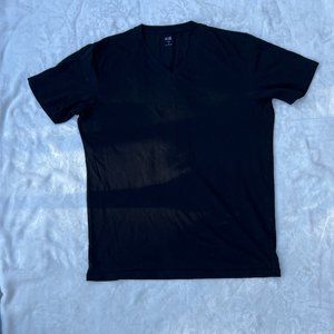 3 for $20. UNIQLO V Neck Black Shirt size M.